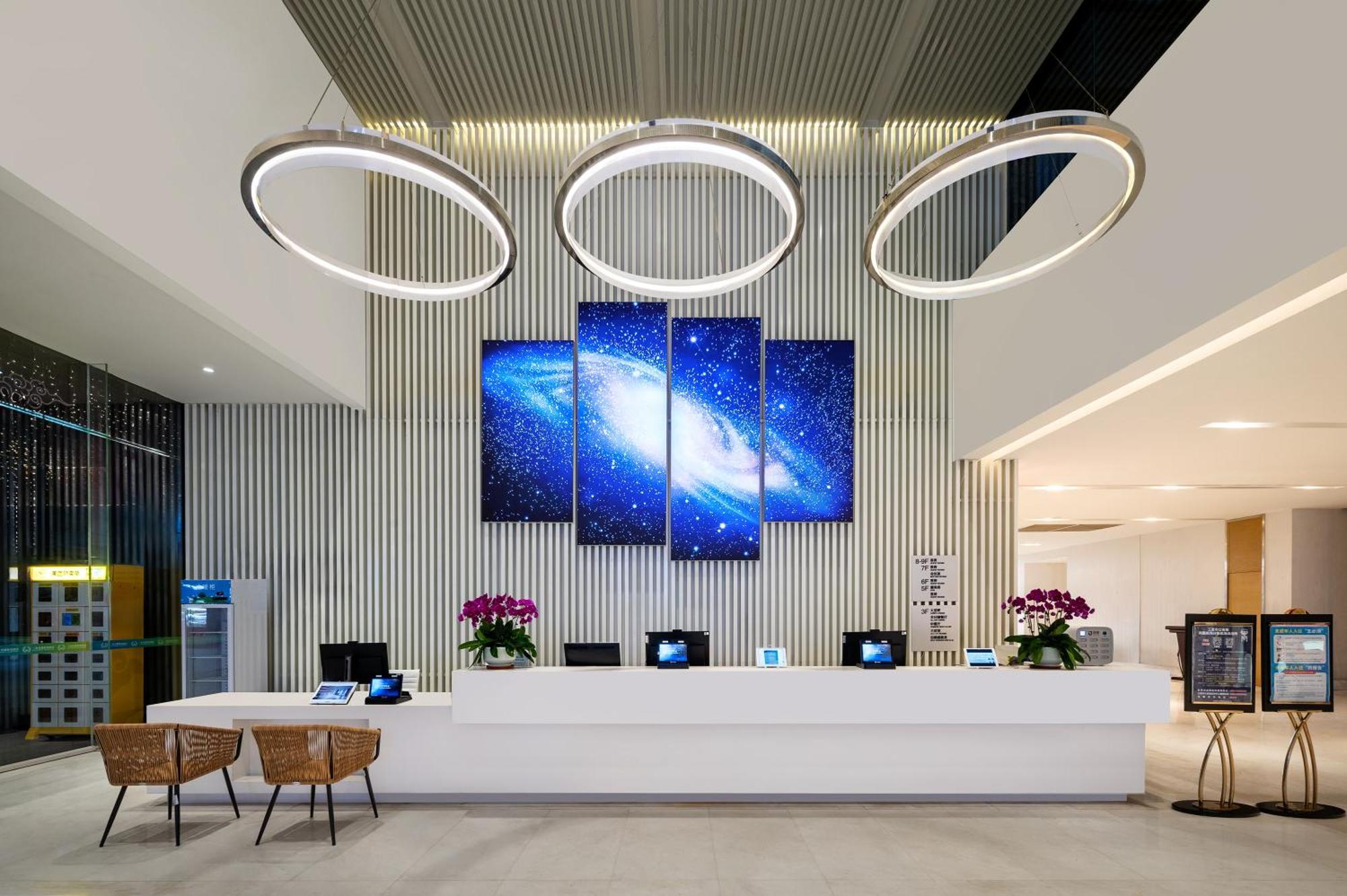 Sanya Phoenix Airport Hotel Buitenkant foto